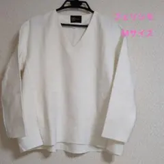 フェリシモ 　Vネック　七分袖Tシャツ　 Mサイズ　白のサムネイル