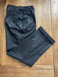 IGARASHI TROUSERS サージ　チャコールグレーのサムネイル