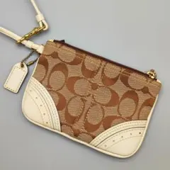 COACH リストレット シグネチャー キャンバス レザー