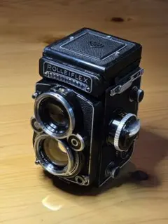 [シャッター・露光計作動] Rolleiflex Planar 2.8Fのサムネイル