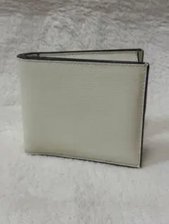 残りわずか☆新品☆箱付 ポールスミス 4色ステッチ 小銭入れ アイボリー ☆ギフト対応☆新品☆箱付 ポールスミス 4色ステッチ コインケース