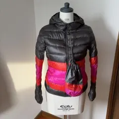 新品 ウルトラライトダウンパーカー M 軽量　撥水加工　保存袋つき