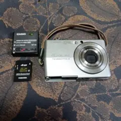CASIO EXILIM EX-Z700 コンパクトデジタルカメラ 本体