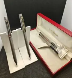 シェーファー　SHEAFFER　ボールペン ツイスト　赤　青　黒インク