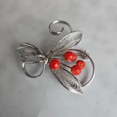 銀扇細工　珊瑚　赤珊瑚　ブローチ　ま8　帯留　アンティーク　着物　アクセサリー