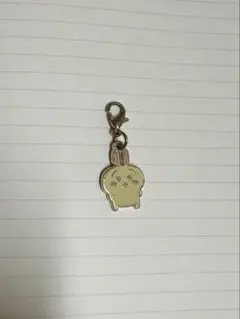 ちいかわ　うさぎ　ミニチャーム