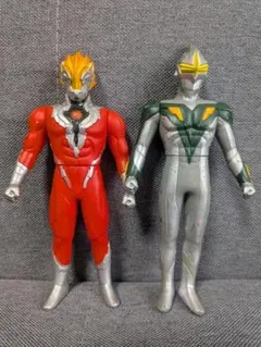 ウルトラマン ソフビ　2種セット グレンファイヤー　 ミラーナイト　旧サイズのサムネイル