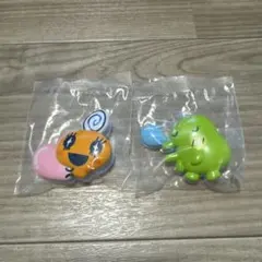 たまごっち　はさむんです。でらっくす　めめっちとくちぱっち