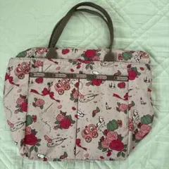 LeSportsac シンデレラ　花柄馬車デザイン中型ハンドバッグ