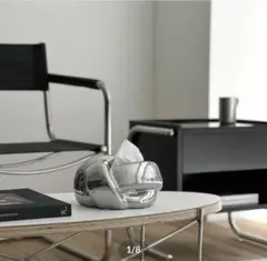 ティッシュボックス