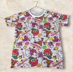 【USJ限定】ユニバ ハロウィーン 総柄 Tシャツ Lサイズ キティ エルモのサムネイル