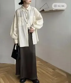 ディスコート　シアー黒釦ビッグシャツ