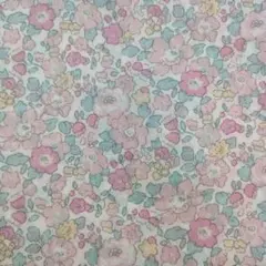 リバティ　タナローン　ベッツィ　縮小花柄　ピンク　30cm
