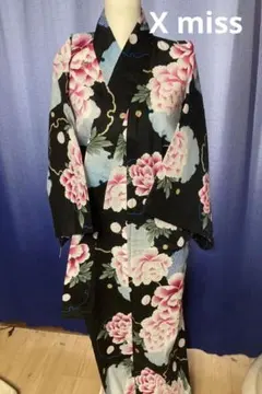 キスミス　ラメ　花柄 浴衣 黒 ピンク　大きめのサムネイル