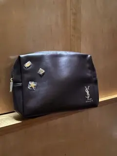 ysl スタッズ　ラージ　ポーチ**