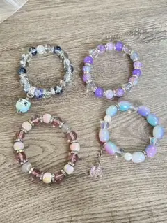 ハンドメイド　ブレスレット　アクセサリー　ガラスビーズ