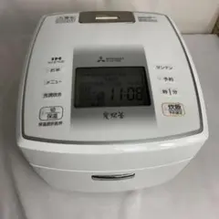 Item thumbnail for item 3f017bc5-b311-48e9-9dc7-c7f9a937c9ac