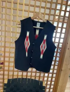 Item thumbnail for item d2acad36-4e80-40bd-8ff0-96dbe86e0baa