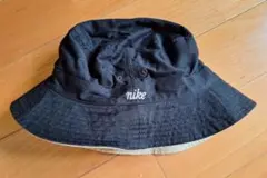 NIKE　ブラック バケットハット