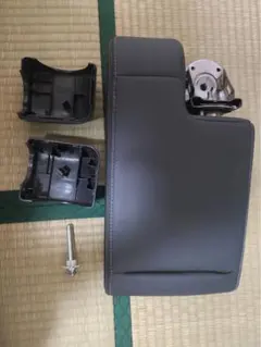 HONDA オデッセイ ハイブリッド rc4後期 純正アームレスト ホンダ