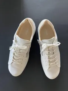 【未使用】アシックス ウォーキング ペダラ フラットシューズ 本革 23cm 白 2025年最新】アシックスペダラ23の人気アイテム - メルカリ