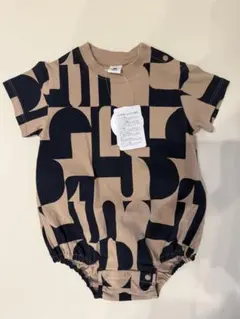 新品タグ付き　&mignon ロンパース　80