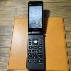 au SIM GRATINA KYF39 4GB g2-042ブラック 電池良好 au SIM GRATINA KYF39 4GB g2-042ブラック 電池良好 - メルカリ