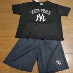 新品　MLB ニューヨークヤンキース ヤンキース　パジャマ 140 セットアップ