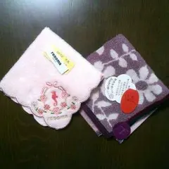 【新品】ハンドタオル  ２枚セット  タグ付き