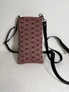 鬼滅ネズコ柄スマホショルダーバッグ