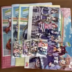 ウマ娘　ファミマコラボ　クリアファイル　4枚缶バッジ 4個セット