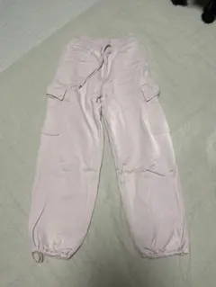 UNIQLO ピンク ジョガーパンツ