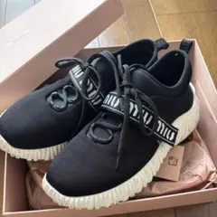 2025年最新】MIU MIU レディース スニーカーの人気アイテム