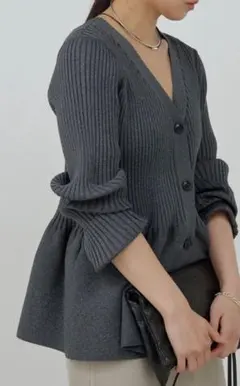 GALLARDA GALANTE リブニット ペプラムカーディガン グレーのサムネイル
