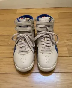 リーボック　クラッシック　オフホワイト&青　24.5㎝