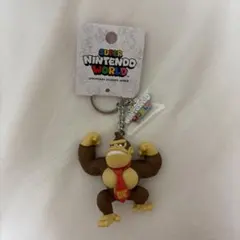 SUPER NINTENDO WORLD ドンキーコング キーホルダー - メルカリ