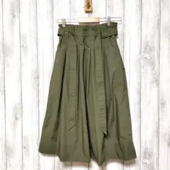 UNIQLO ユニクロ (M)　ハイウエストベルテッドフレアミディスカート