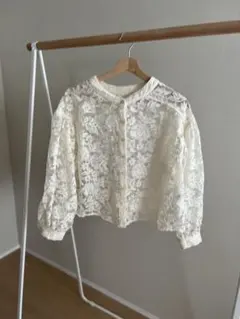 アイボリー レース 長袖シャツ