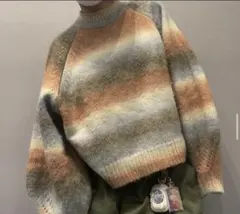 ニットセーターのサムネイル