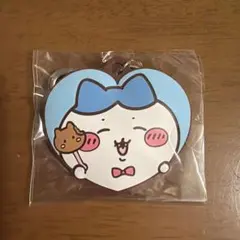 ちいかわ ハチワレハート型ラバーキーホルダー
