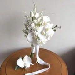 コチョウランのホワイトブーケ＆ブートニア