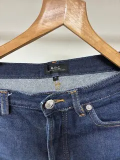 A.P.C. プチニュースタンダード 31サイズ