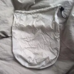 ULTRA LIGHT DOWN 巾着袋 ホワイト