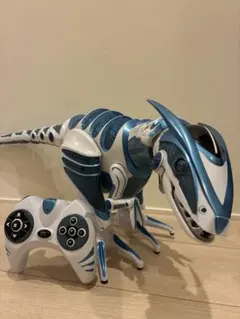 ラジコン　恐竜　ロボ　ドラゴX 未開封新品　プログラム機能搭載 ラジコン 恐竜 ロボ ドラゴX 未開封新品 プログラム機能搭載 - メルカリ