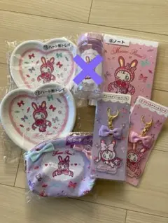 メゾピアノ 当りくじ べリエちゃん サンリオくじ　アクリルチャーム　ポーチ　他