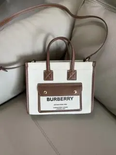 BURBERRY ショルダーバッグ ホワイト/ブラウン***