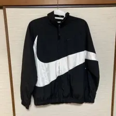 Nike ナイロンジャケット sサイズ　ブラック/ホワイト
