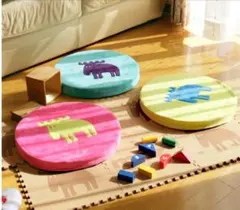 moz モズ 低反発丸型シート ピンク　クッション