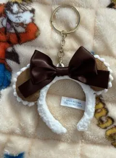 ディズニー　カチューシャ　キーホルダー　ブラウン