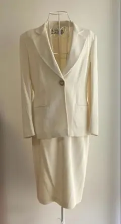 mila schon スーツ セットアップ　サイズ44 15〜17号相当